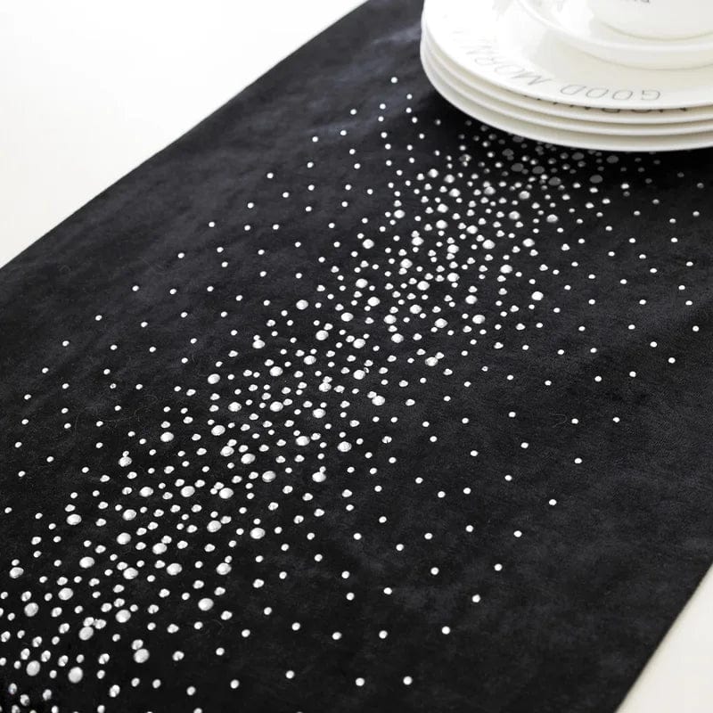 Chemin de Table Noir a Pois Blanc