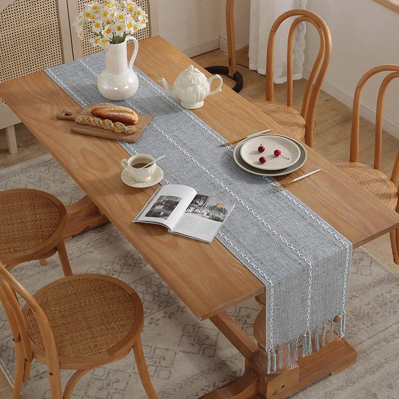 Chemin de Table Scandinave